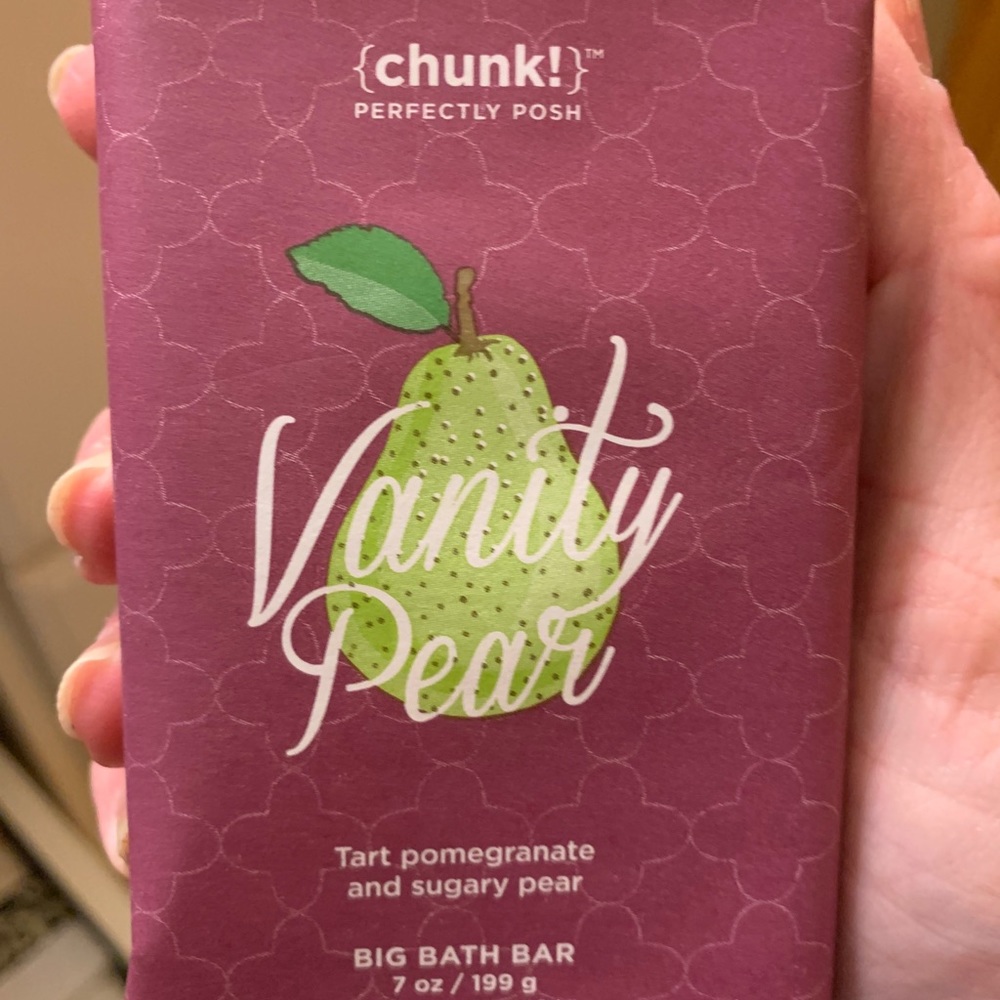 Perfectly Posh Vanity Pear chunk